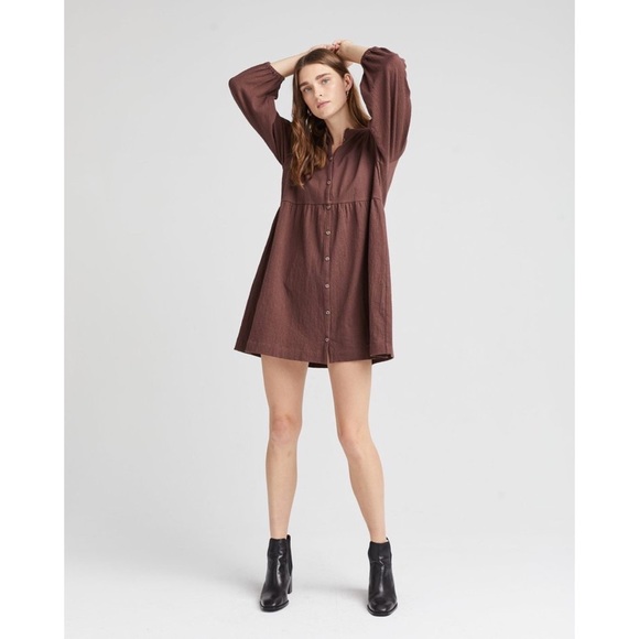 Richer Poorer Dresses & Skirts - Richer Poorer Cloud Weave Button Up Dress // Truffle